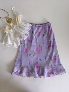 VINTAGE Floral Lavender Ruffle Hem Skirt - Women